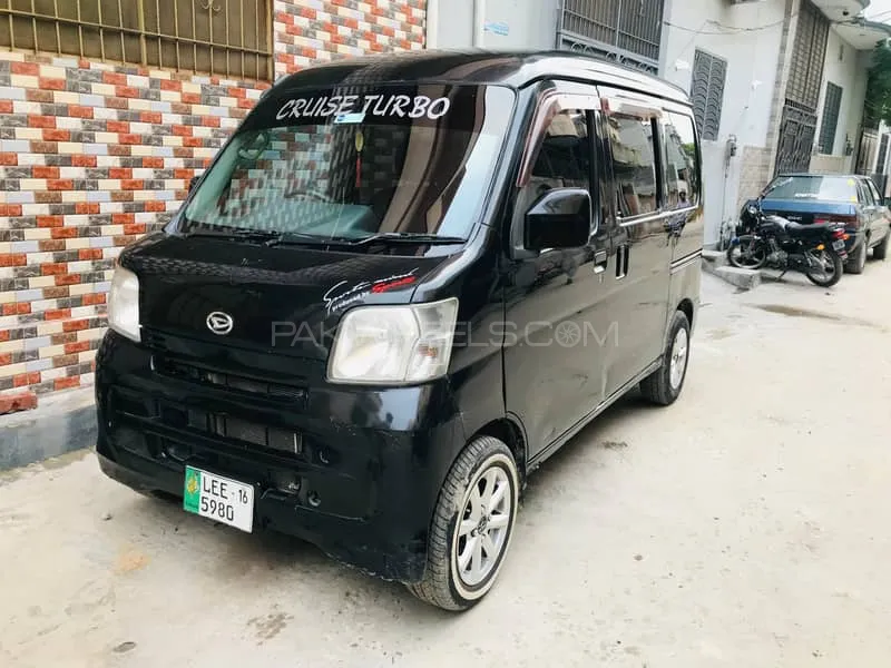 Daihatsu Hijet 2016 for Sale in Gujranwala Image-1
