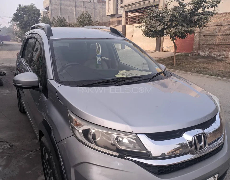 Honda BR-V 2018 for Sale in Faisalabad Image-1