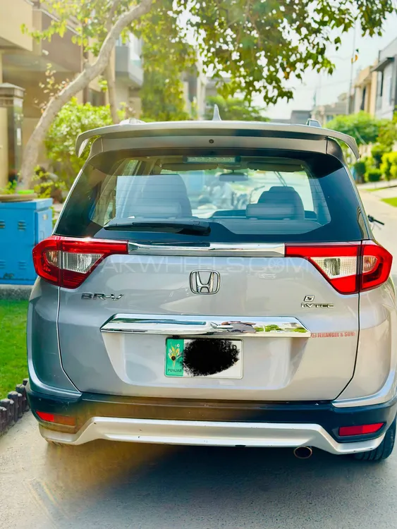 Honda BR-V 2018 for Sale in Faisalabad Image-1