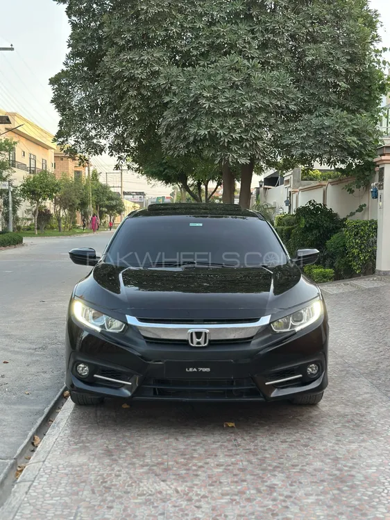 Honda Civic 2016 for Sale in Multan Image-1