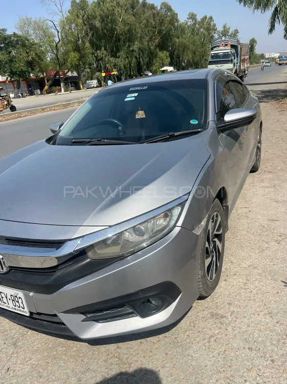 Honda Civic 2017 for Sale in Nowshera Image-1