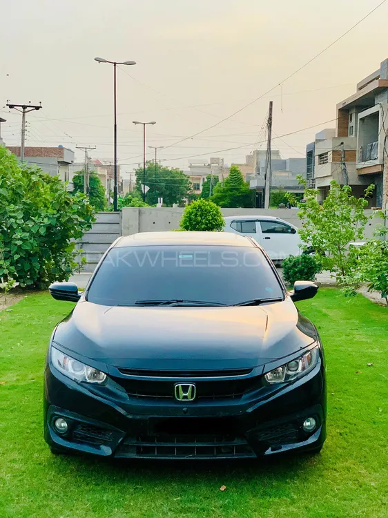 Honda Civic 2019 for Sale in Faisalabad Image-1