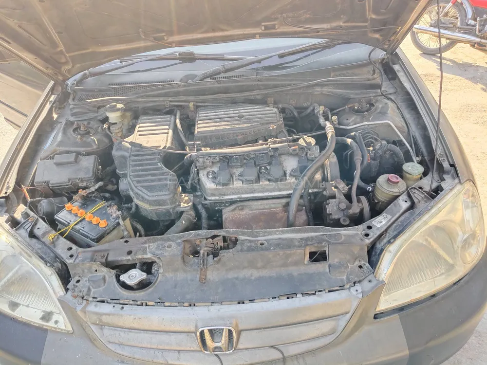 Honda Civic 2002 for Sale in Lahore Image-1
