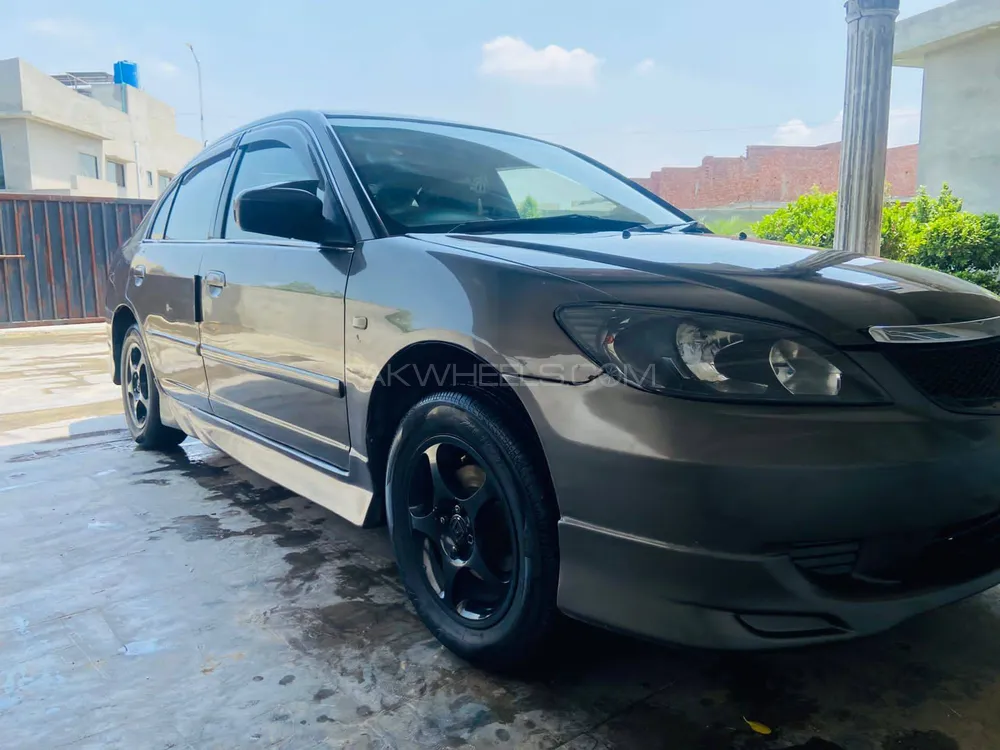 Honda Civic 2005 for Sale in Lahore Image-1