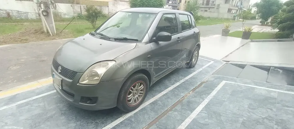 Suzuki Swift 2011 for Sale in Lahore Image-1