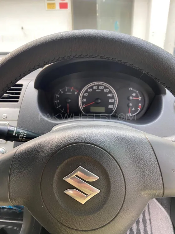 Suzuki Swift 2016 for Sale in Islamabad Image-1