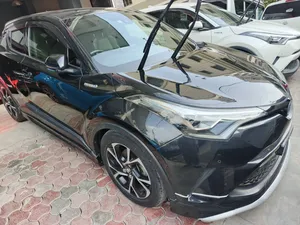 Toyota C-HR G-LED 2018 for Sale