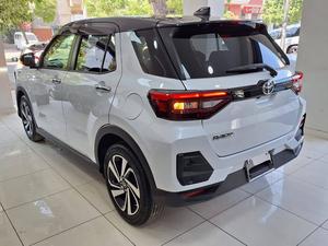 TOYOTA RAIZE 2020
4.5 GRADE
24K MILEAGE 
360 CAMERA 
ORIGINAL TV 
APPLE CAR PLAY 
VERIFIABLE AUCTION REPORT AVAILABLE 
FOR MORE DETAILS PLEASE CONTACT