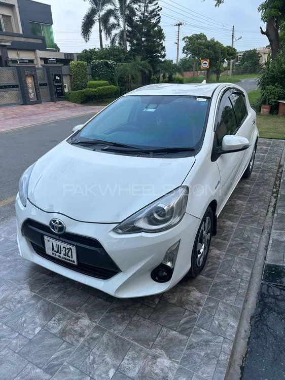Toyota Aqua 2017 for Sale in Lahore Image-1