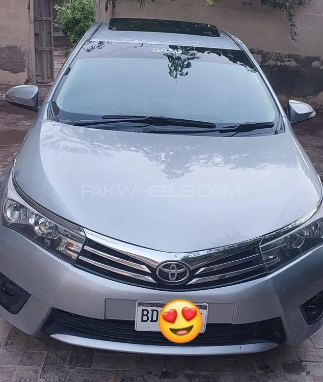 Toyota Corolla 2015 for Sale in Multan Image-1