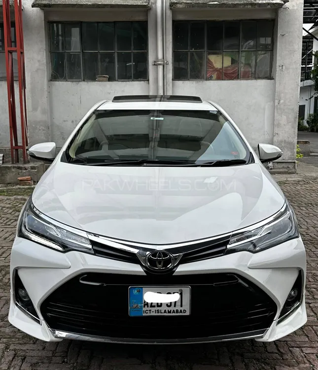 Toyota Corolla 2021 for Sale in Islamabad Image-1