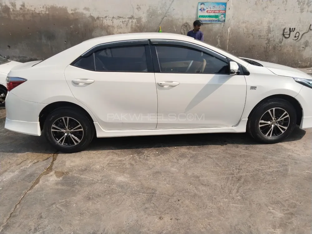ٹویوٹا کرولا 2022 for Sale in حافظ آباد Image-1