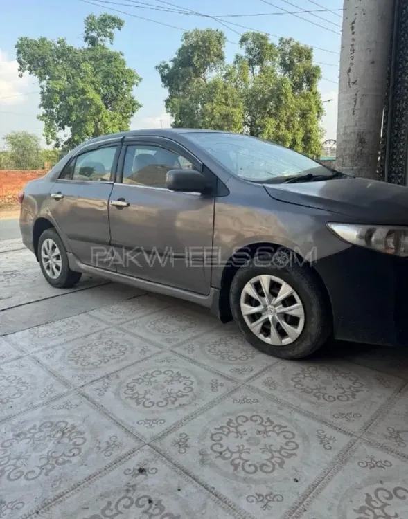 Toyota Corolla 2011 for Sale in Lahore Image-1