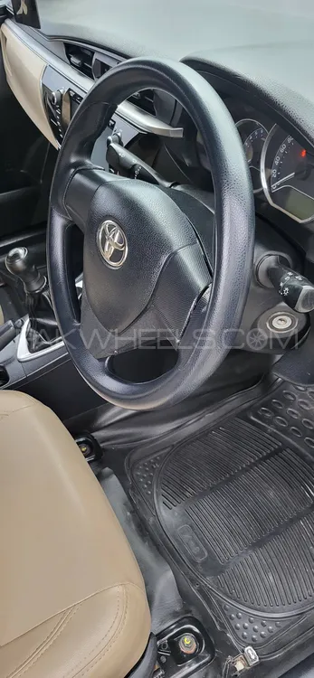 Toyota Corolla 2016 for Sale in Chichawatni Toyota Corolla 2016 for Sale in Chichawatni Image-7