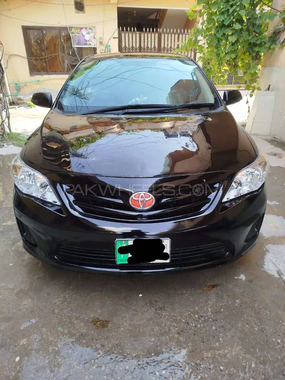 Toyota Corolla 2011 for Sale in Islamabad Image-1