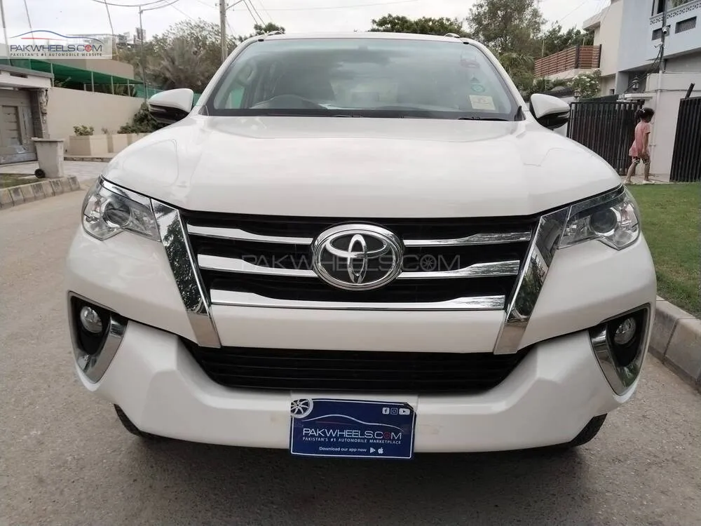 Toyota Fortuner 2021 for Sale in Karachi Image-1