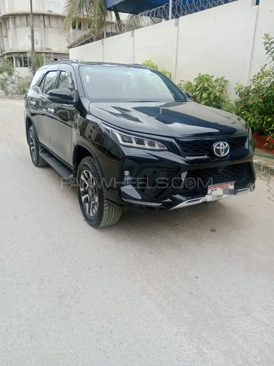 Toyota Fortuner 2022 for Sale in Karachi Image-1