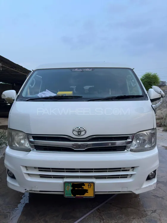 Toyota Hiace 2012 for Sale in Jhelum Image-1