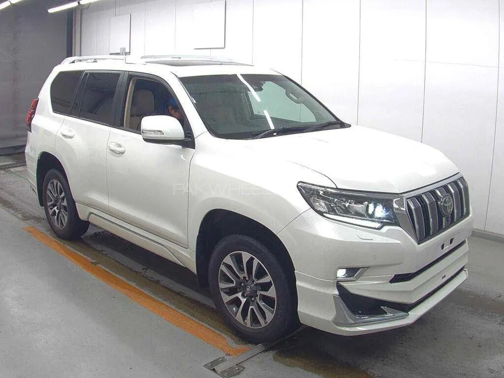 Toyota Prado 2021 for Sale in Karachi Image-1