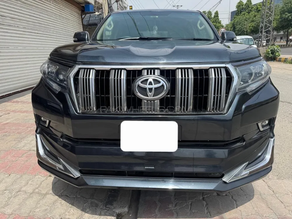 Toyota Prado 2011 for Sale in Lahore Image-1