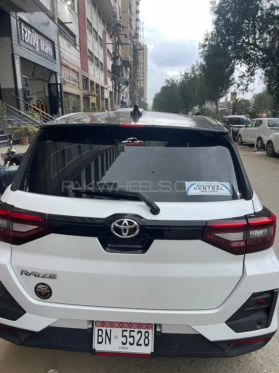 Toyota Raize 2025 for Sale in Karachi Image-1