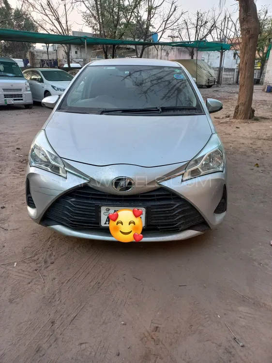 Toyota Vitz 2018 for Sale in Gujrat Image-1