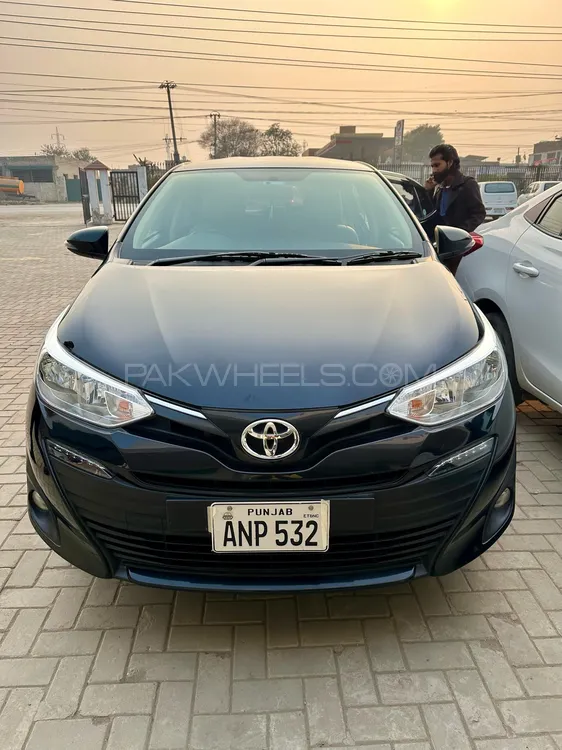 Toyota Yaris Sedan 2022 for Sale in Sargodha Image-1