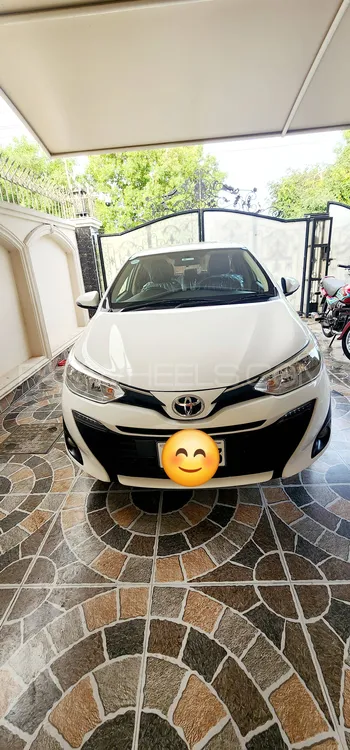 Toyota Yaris Sedan 2022 for Sale in Lahore Image-1