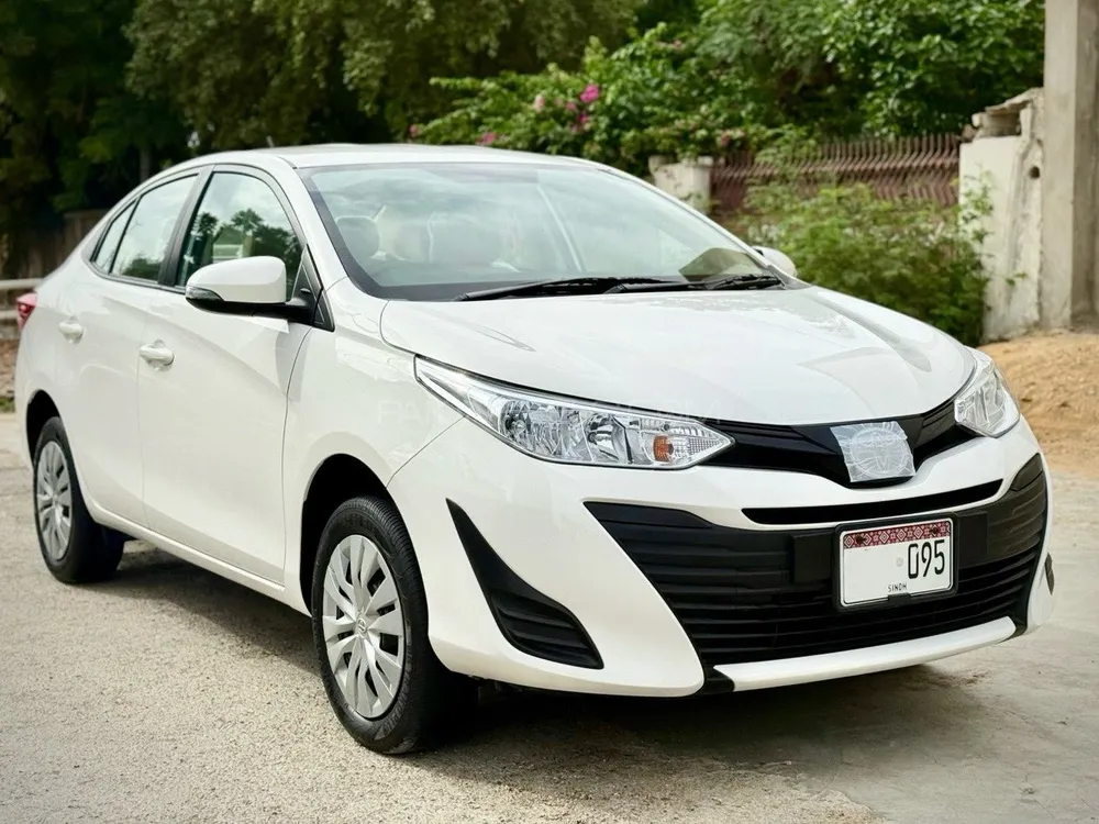 Toyota Yaris Sedan 2024 for Sale in Karachi Image-1