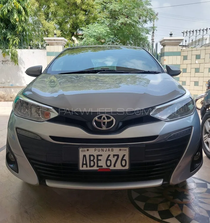 Toyota Yaris Sedan 2020 for Sale in Lahore Image-1