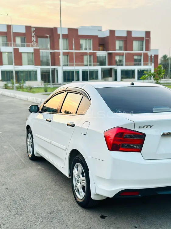 Honda City 2021 for Sale in Faisalabad Image-1