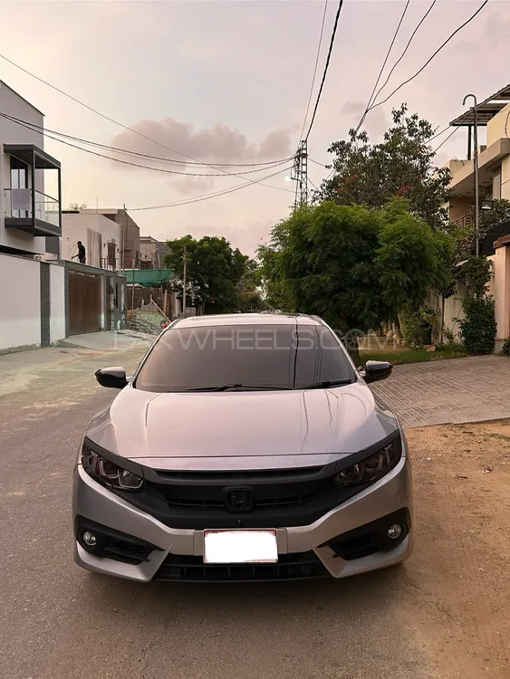Honda Civic 2018 for Sale in Karachi Image-1