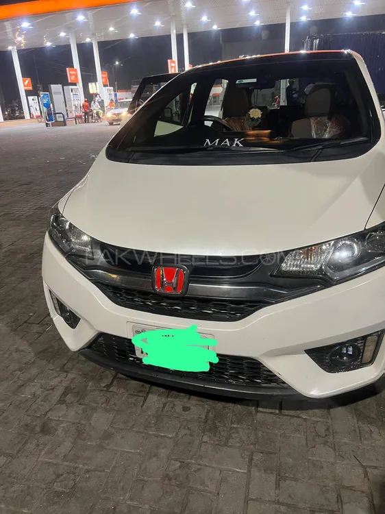 Honda Fit 2016 for Sale in Sialkot Image-1