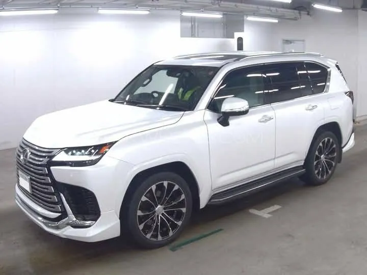 لیکزس ایل ایکس سیریز 2022 for Sale in کراچی Image-1