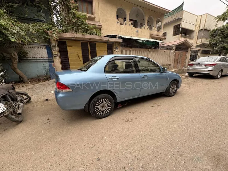 Mitsubishi Lancer 2004 for Sale in Karachi Image-1
