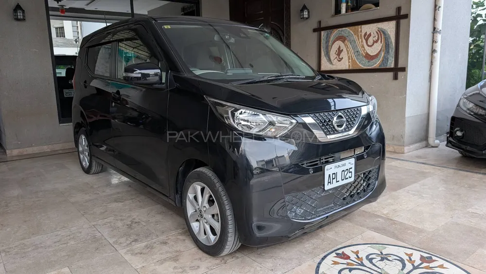 Nissan Dayz 2023 for Sale in Lahore Image-1