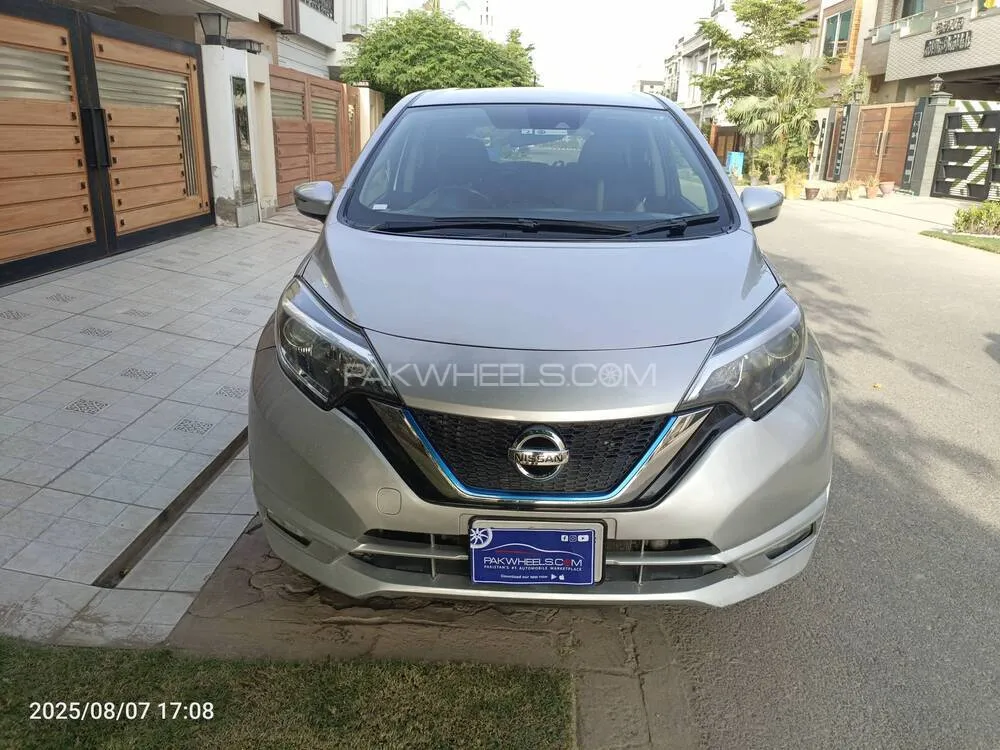 Nissan Note 2018 for Sale in Multan Image-1