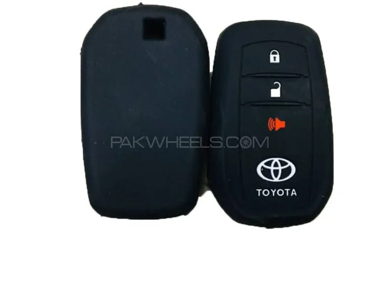 Protective silicone key cover for Toyota Fortuner Image-1