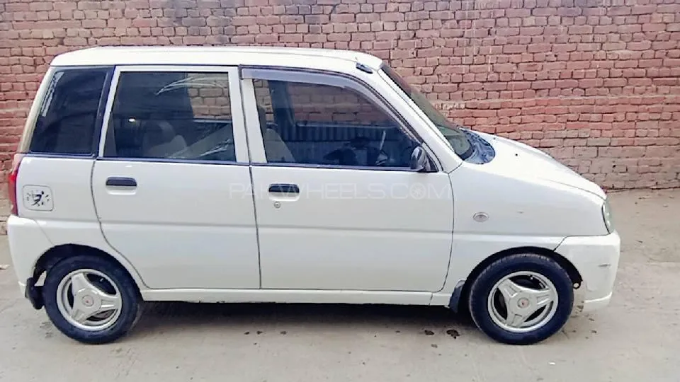 Subaru Pleo 2007 for Sale in Gujranwala Image-1