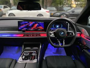 BMW i7 xDrive50 *M Sport*
Model: 2023 
Mileage: 2,900 km
Unregistered 
Fresh import 

M Sports Pro Pack ( top of the line variant) 

*M Sport brakes with Dark Blue Calipers
*Front Electric Sport Seats
*20" Aerodynamic 907M bicolour alloy wheels
*Swarovski crystal headlights
*BMW Theatre Screen(31.3 inch BMW entertainment experience)
*Rear Comfort Package 
*Executive Lounge Seats
*Massager seats
*Bowers & Wilkins Surround Sound System

Calling and Visiting Hours

Monday to Saturday

11:00 AM to 7:00 PM