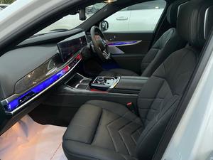BMW i7 xDrive50 *M Sport*
Model: 2023 
Mileage: 2,900 km
Unregistered 
Fresh import 

M Sports Pro Pack ( top of the line variant) 

*M Sport brakes with Dark Blue Calipers
*Front Electric Sport Seats
*20" Aerodynamic 907M bicolour alloy wheels
*Swarovski crystal headlights
*BMW Theatre Screen(31.3 inch BMW entertainment experience)
*Rear Comfort Package 
*Executive Lounge Seats
*Massager seats
*Bowers & Wilkins Surround Sound System

Calling and Visiting Hours

Monday to Saturday

11:00 AM to 7:00 PM