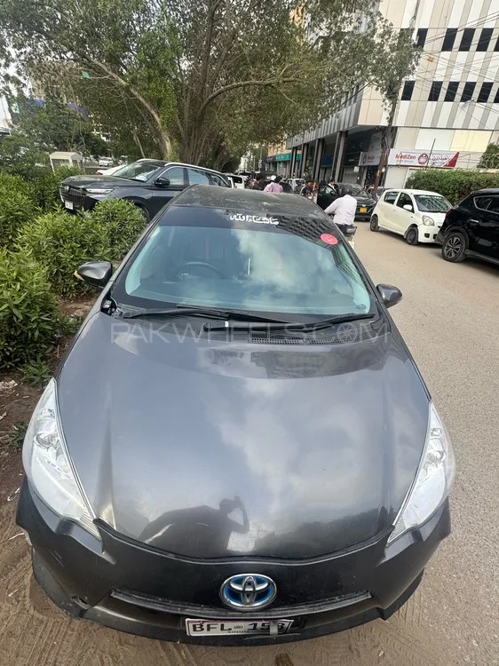 Toyota Aqua 2013 for Sale in Karachi Image-1