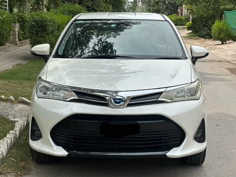 Toyota Corolla 2019 for Sale in Peshawar Image-1