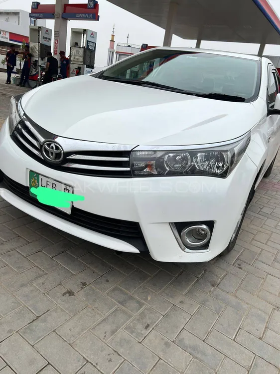 Toyota Corolla 2017 for Sale in Jalalpur Jattan Image-1