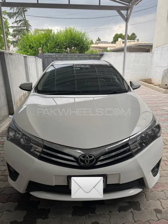 ٹویوٹا کرولا 2015 for Sale in ایبٹ آباد Image-1