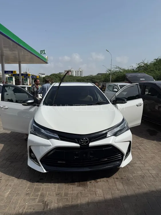 Toyota Corolla 2020 for Sale in Karachi Image-1