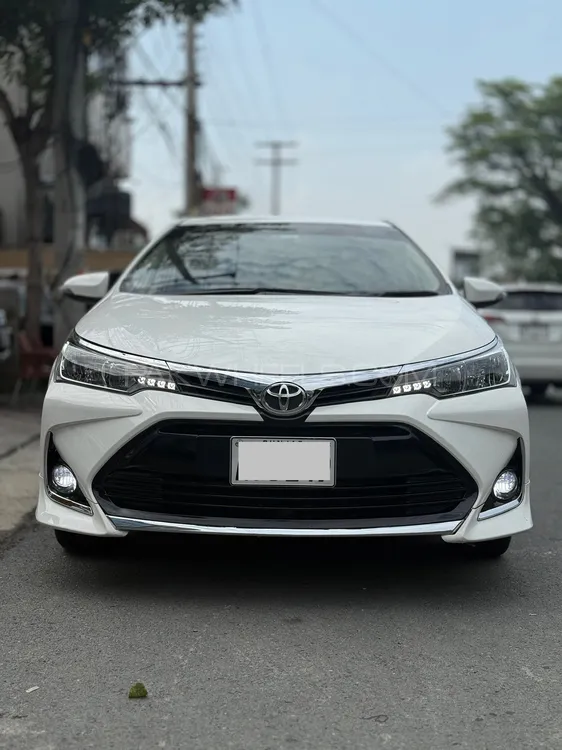 Toyota Corolla 2021 for Sale in Lahore Image-1