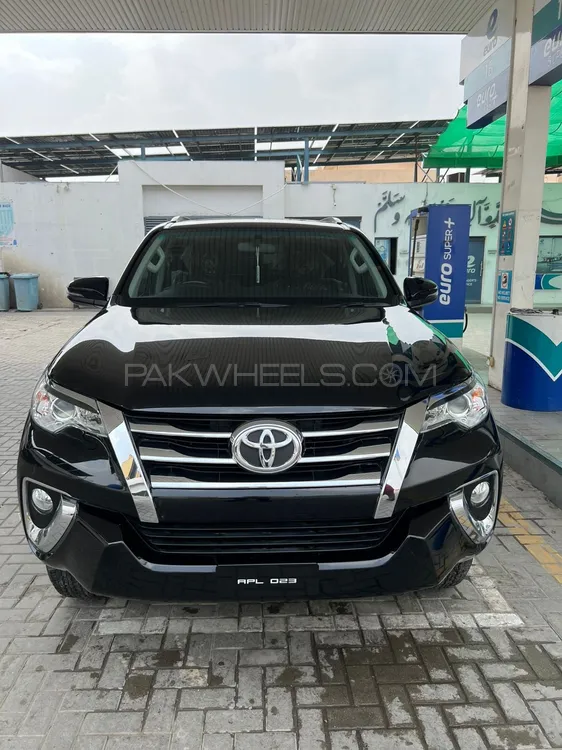 Toyota Fortuner 2020 for Sale in Lahore Image-1