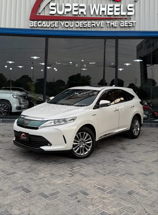 Toyota Harrier 2018 for Sale in Lahore Image-1