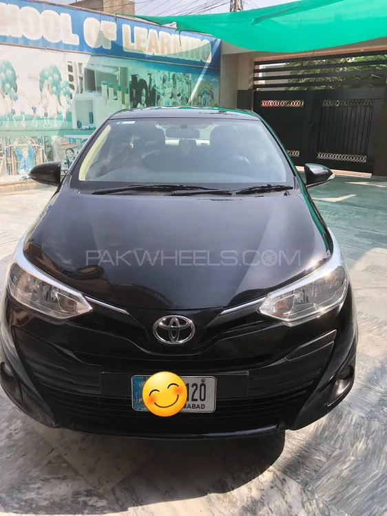 Toyota Yaris Sedan 2022 for Sale in Faisalabad Image-1